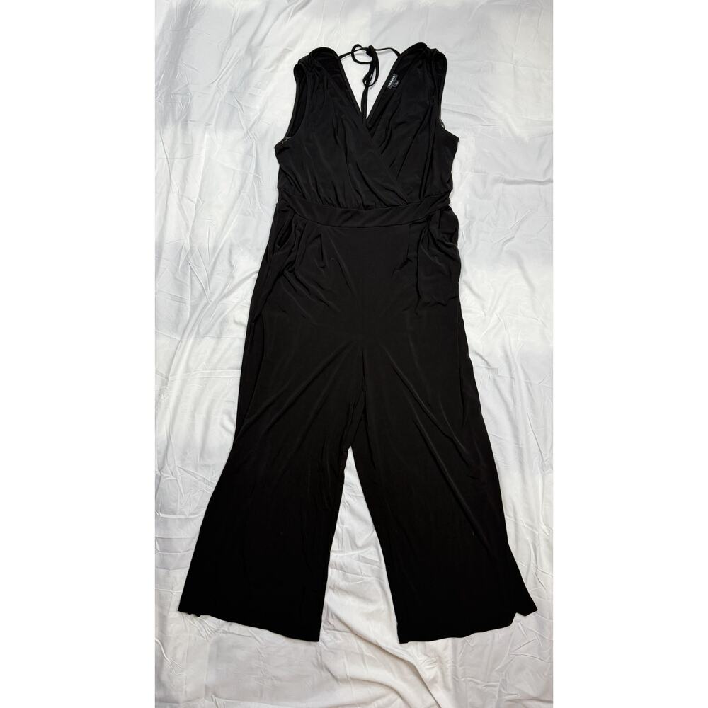 Torrid Jumpsuit Stretchy Sleeveless Black Size 2 - Picture 2 of 4